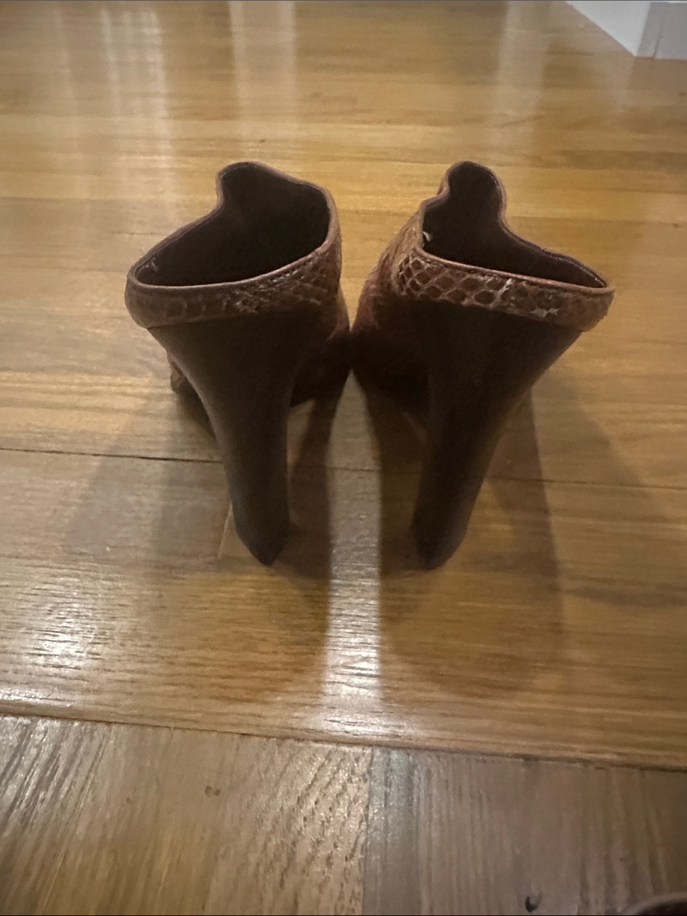 BCBG Real Snakeskin Slide Heels - Picture 5 of 6